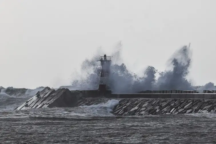 Agitação marítima
